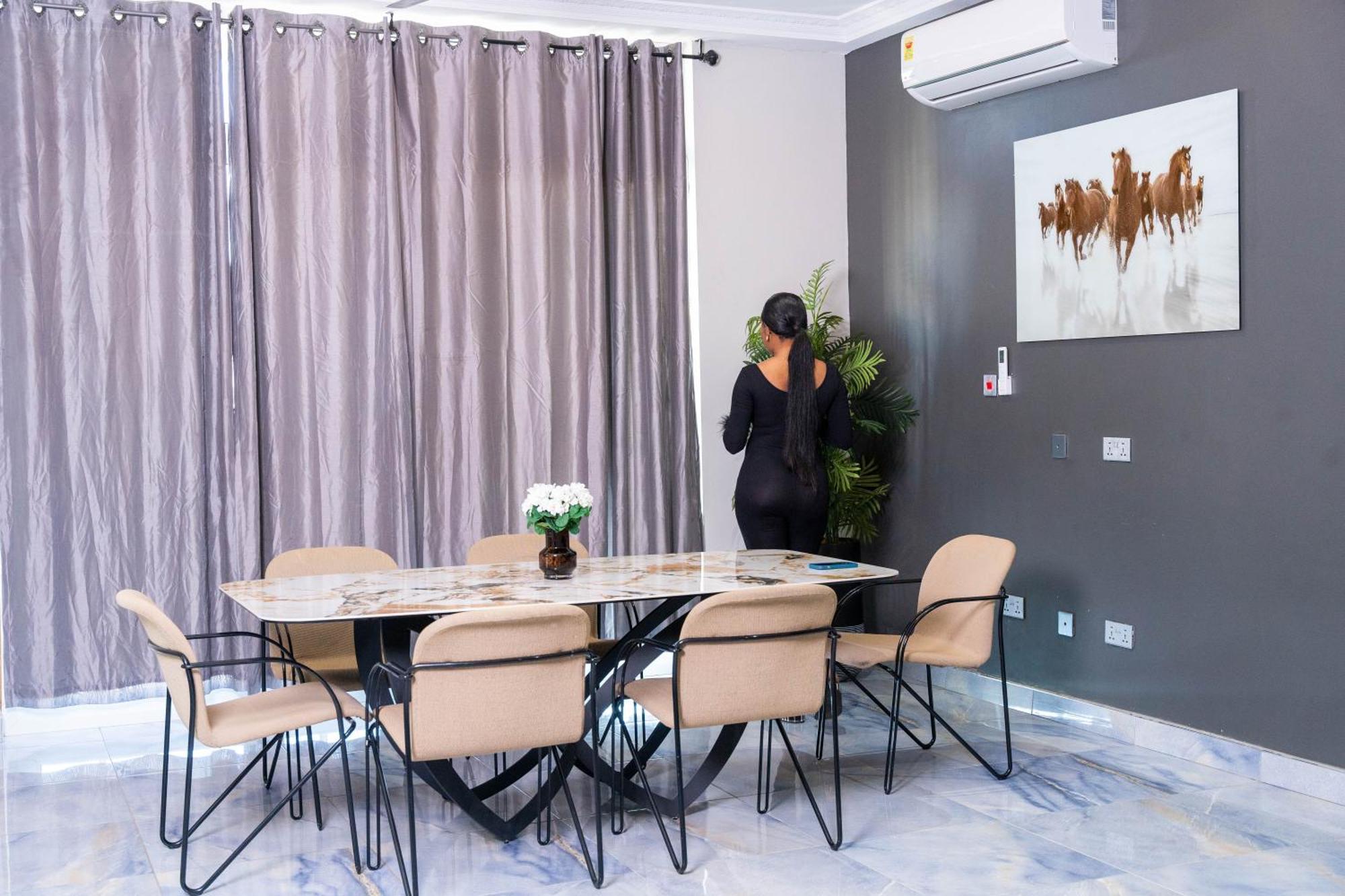טמה Adonai Luxe Apartment מראה חיצוני תמונה