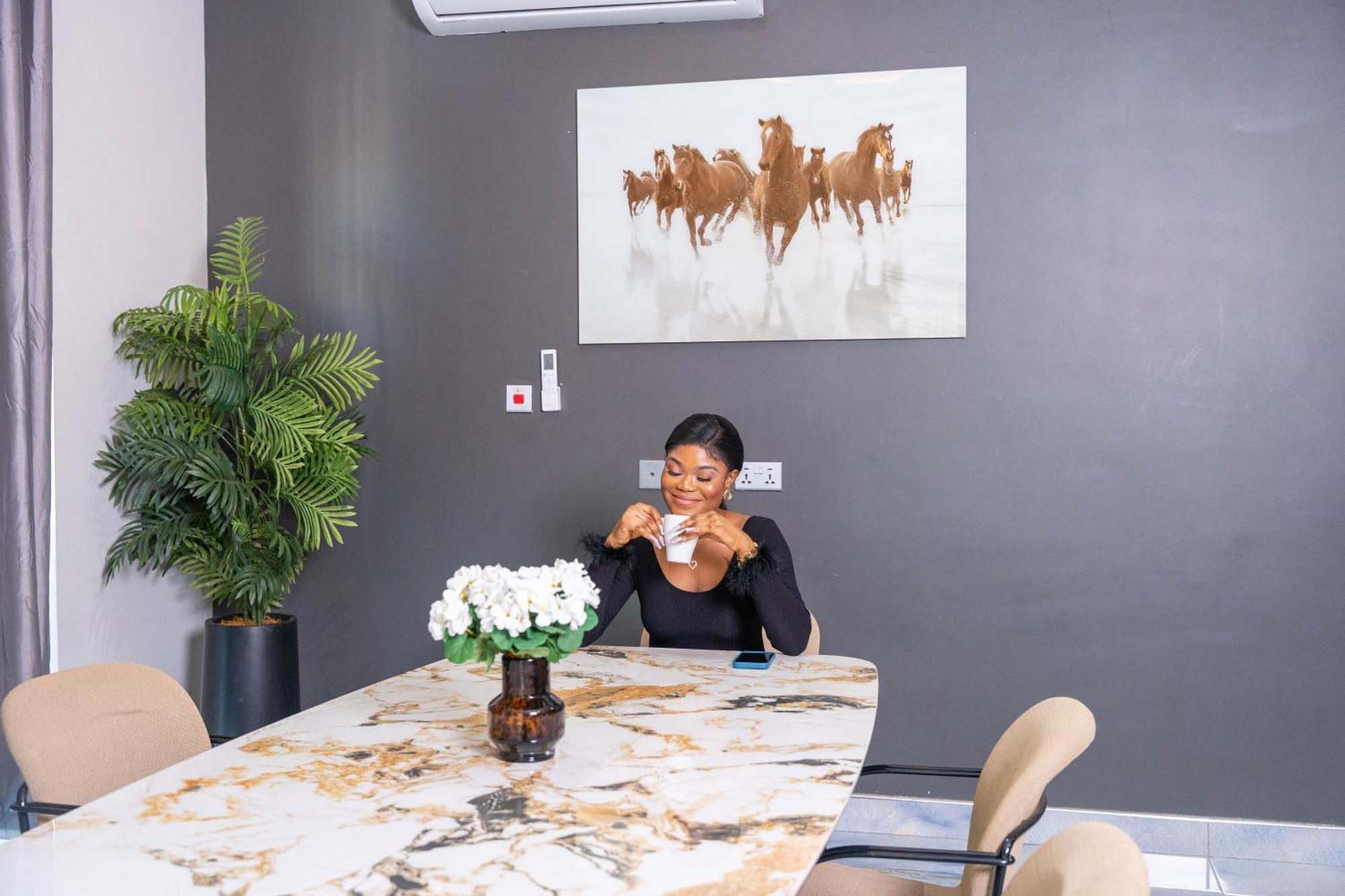 טמה Adonai Luxe Apartment מראה חיצוני תמונה