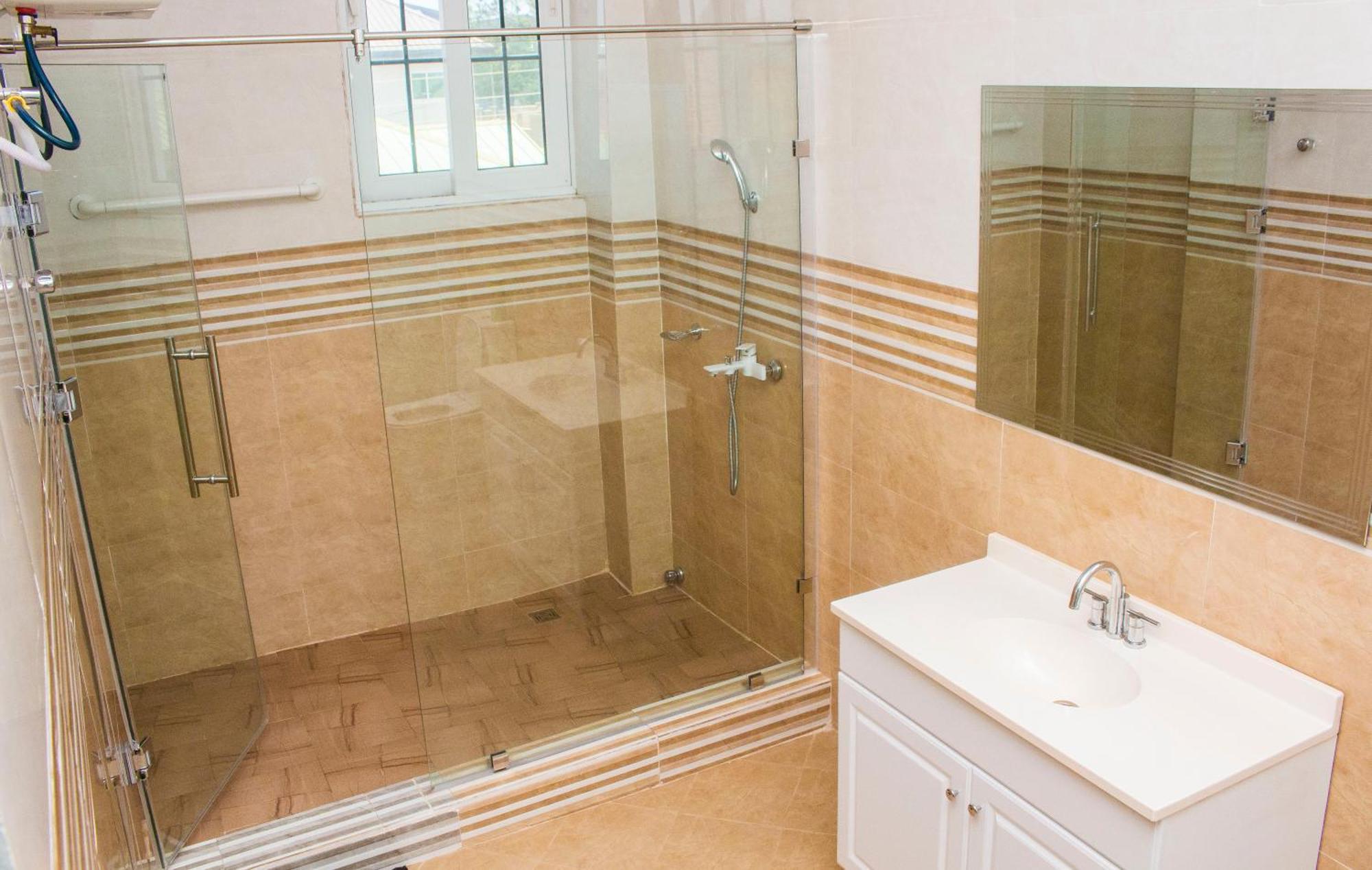 טמה Adonai Luxe Apartment מראה חיצוני תמונה
